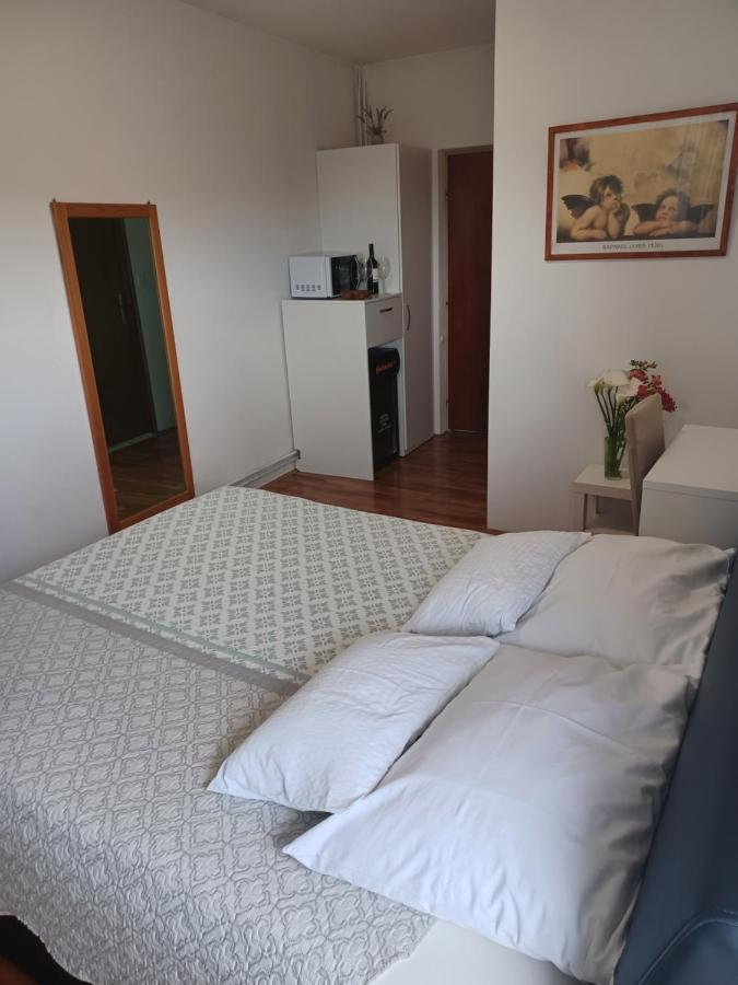 Rooms & Apartments Dolac Hvar Town Zewnętrze zdjęcie